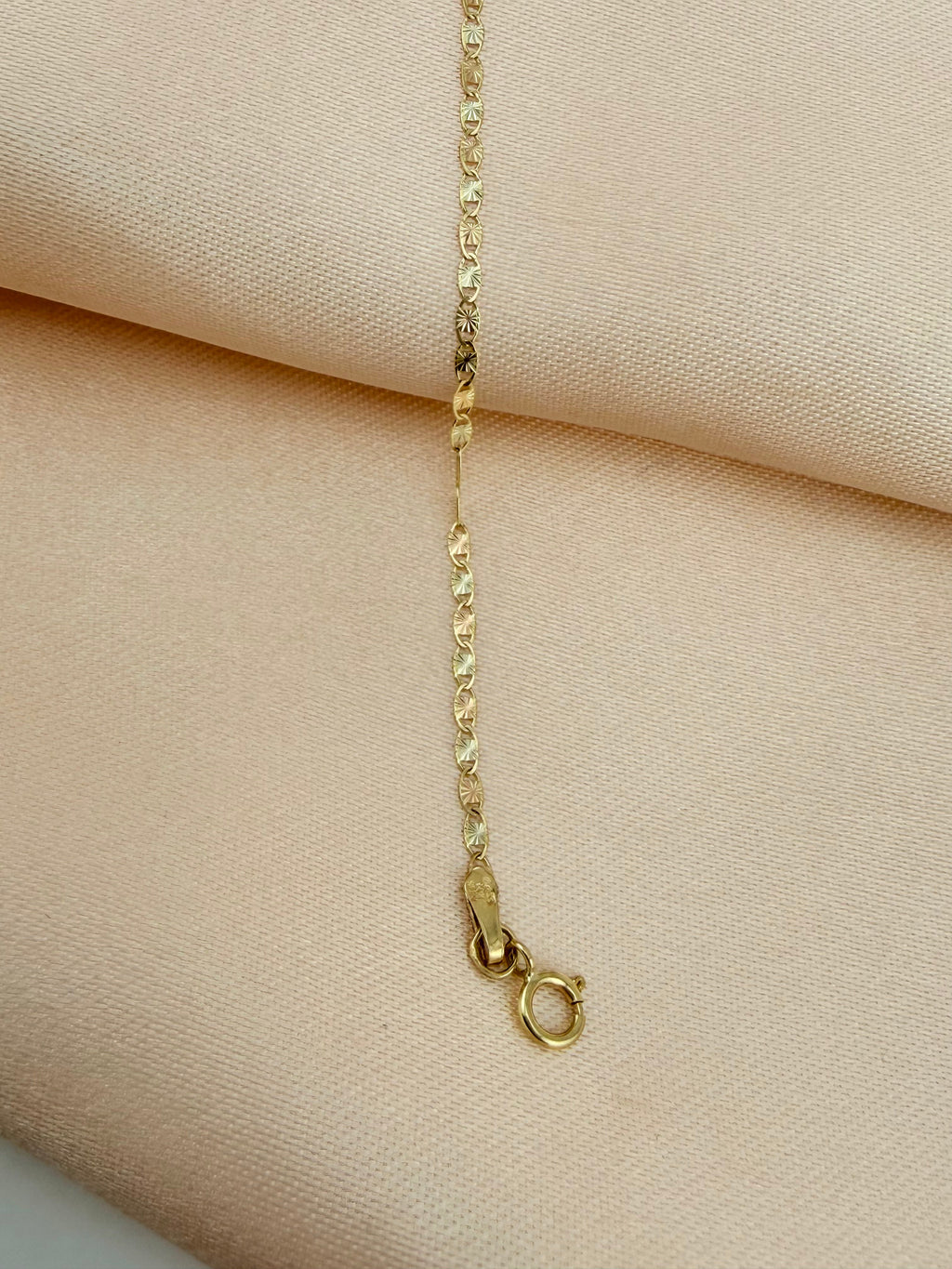 10K Solid Gold Delicate Bracelet – 3 Tone Diamond-Cut Chain, 7” | pulsera de oro 10k